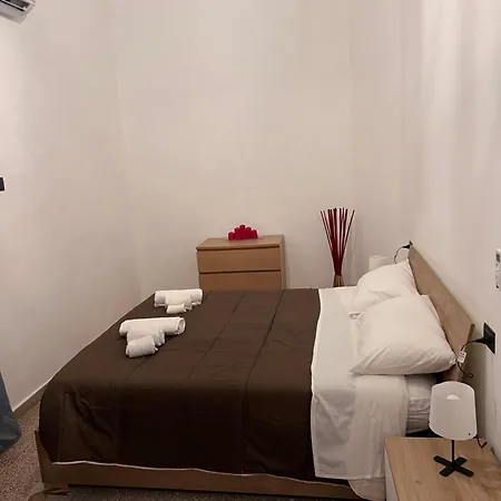 Dom wakacyjny La Casa Di Marina - Al Duomo Katania